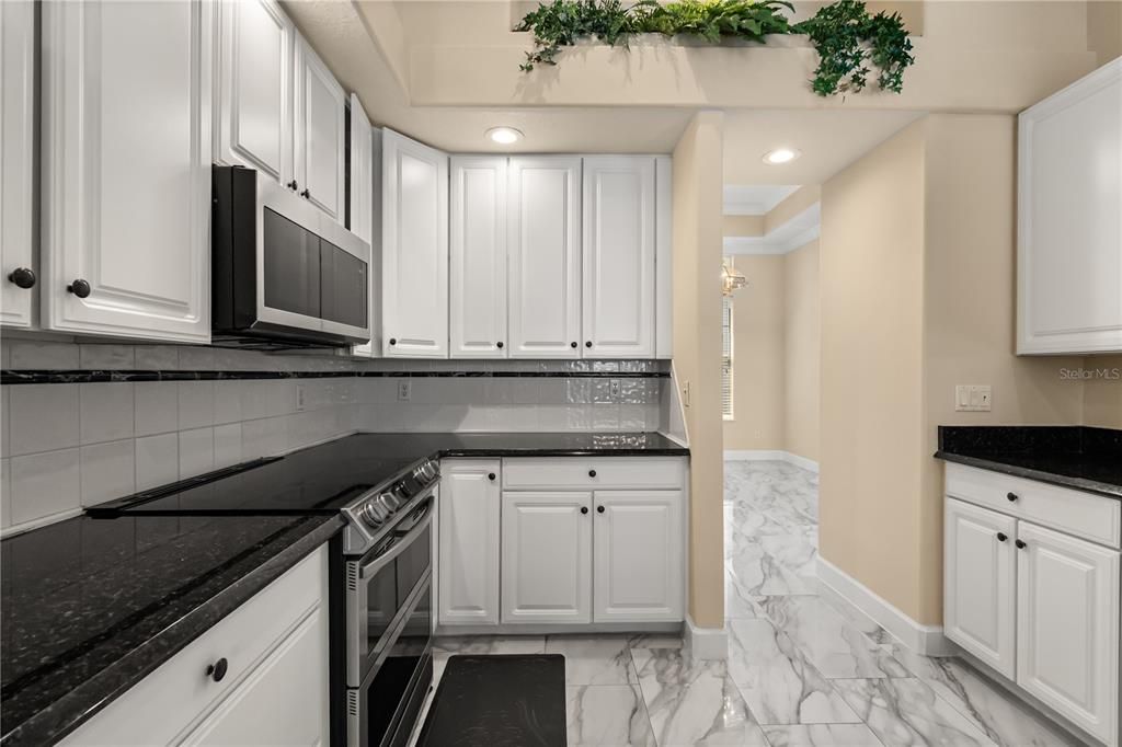 Interior, Kitchen, Marble, Recessed Lighting