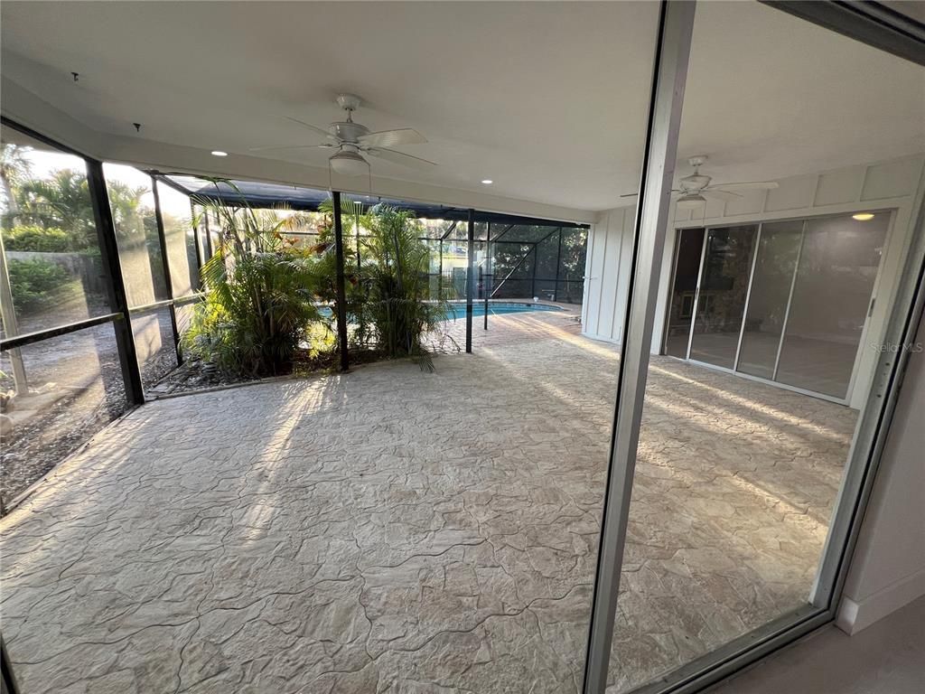 Interior, Recessed Lighting, Sun Room