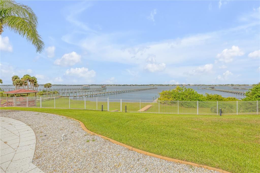 Exterior, Lake, Water