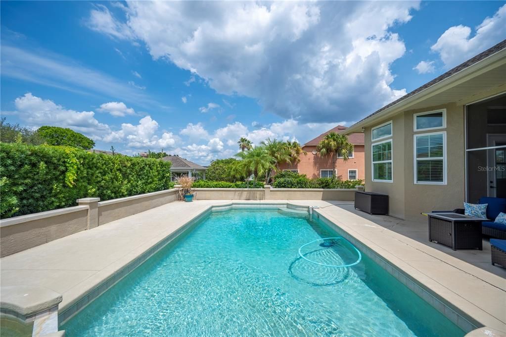 Exterior, Pool