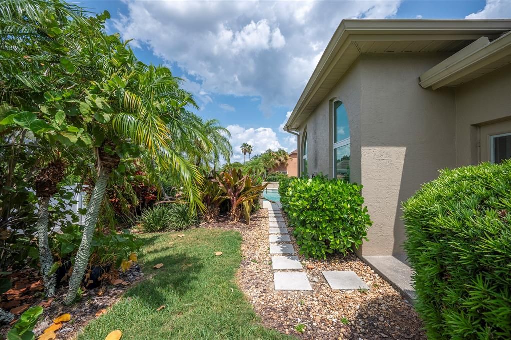 Backyard, Exterior