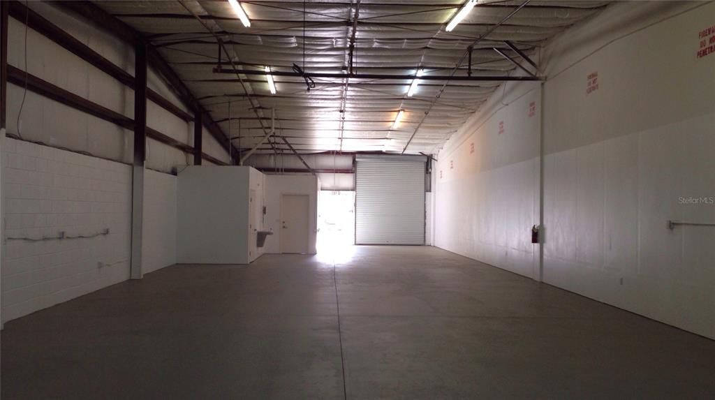 Garage, Interior