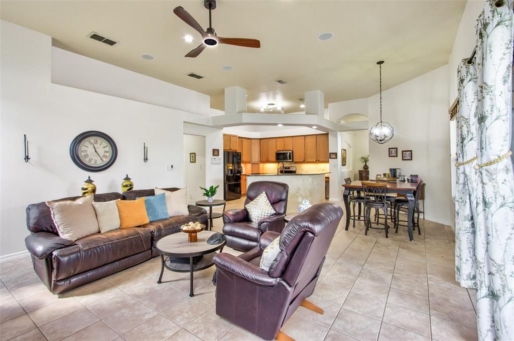 Dining room, Interior, Kitchen, Living room, Pendant Lights, Recessed Lighting, Stainless Steel Appliances