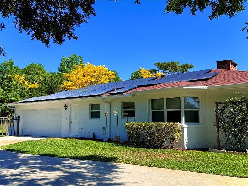 Attached, Exterior, Facade, Solar Panels, Ranch