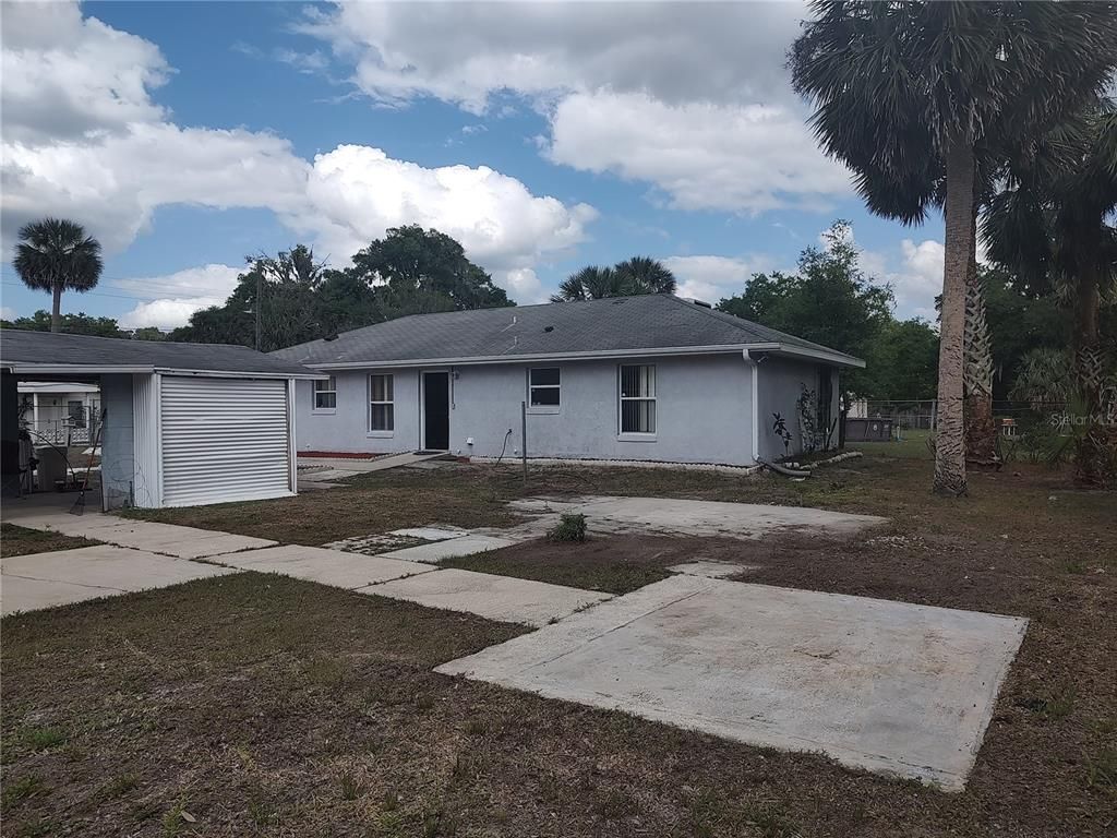 Backyard, Exterior