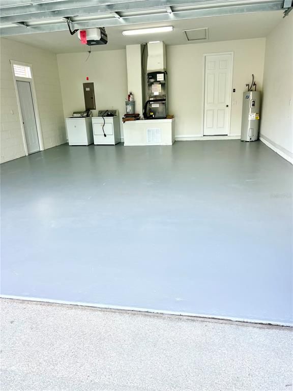 Garage, Interior