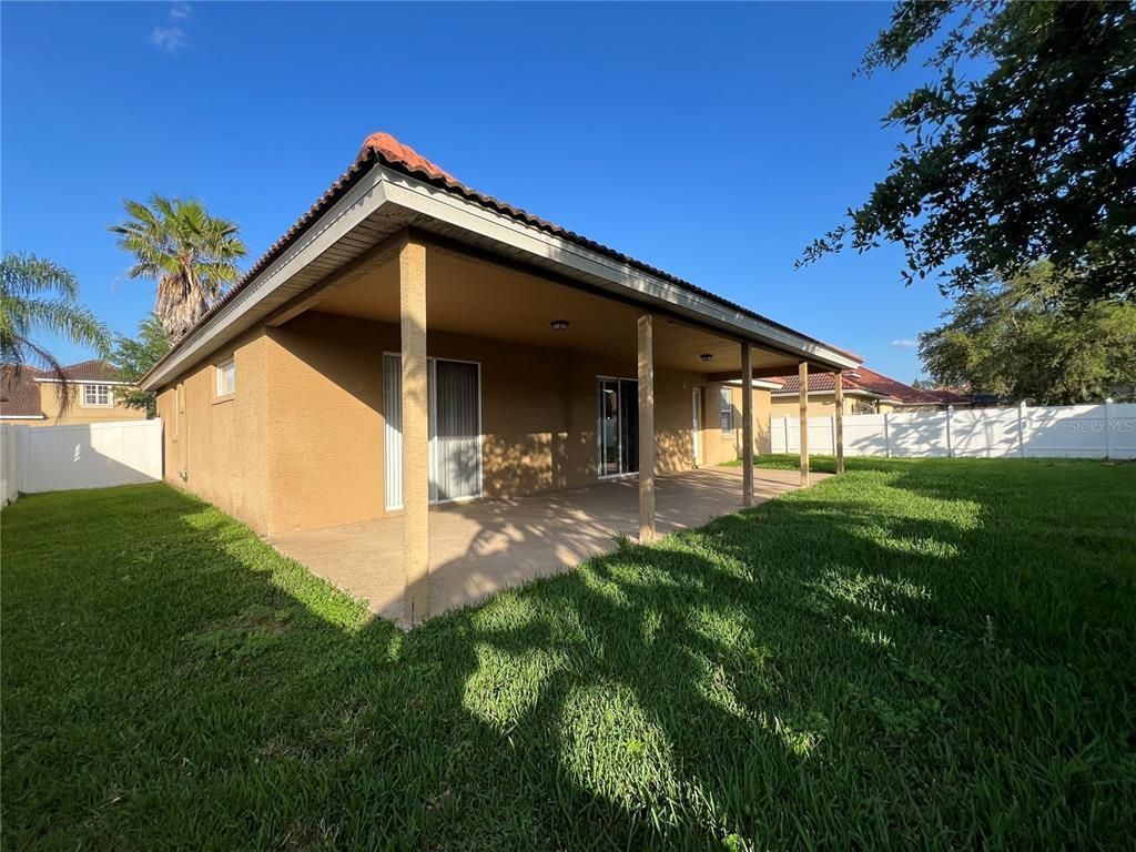 Backyard, Exterior