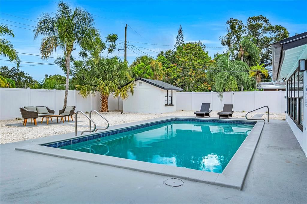 Detached Garage, Exterior, Pool