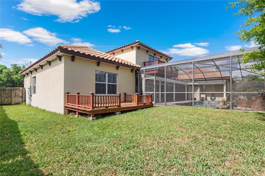 Backyard, Exterior