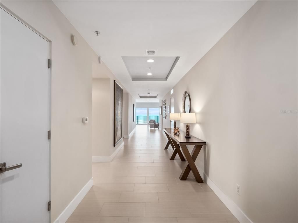 Interior, Recessed Lighting