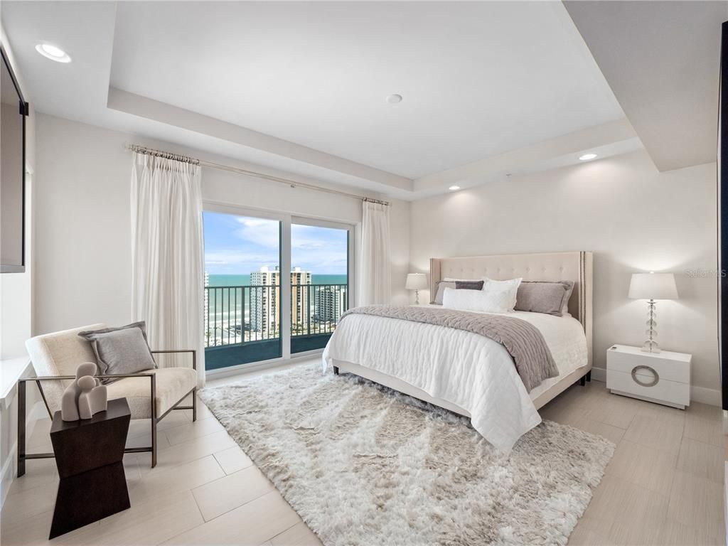 Bedroom, Interior, Recessed Lighting, Water