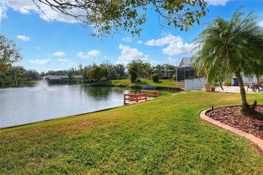 Exterior, Lake