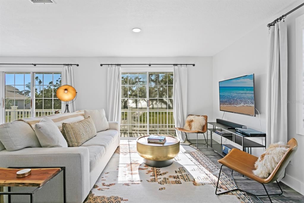 Interior, Living room, Recessed Lighting