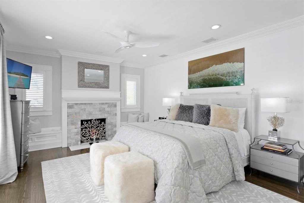 Bedroom, Fireplace, Interior, Recessed Lighting, Wood Texture Flooring
