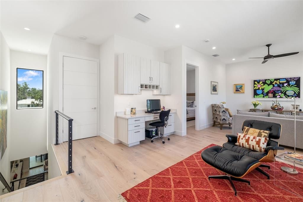 Home Office, Interior, Recessed Lighting, Wood Texture Flooring