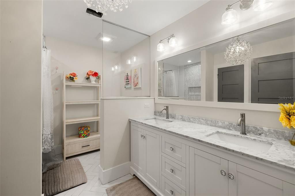 Bathroom, Dual Sink Vanities, Interior, Marble