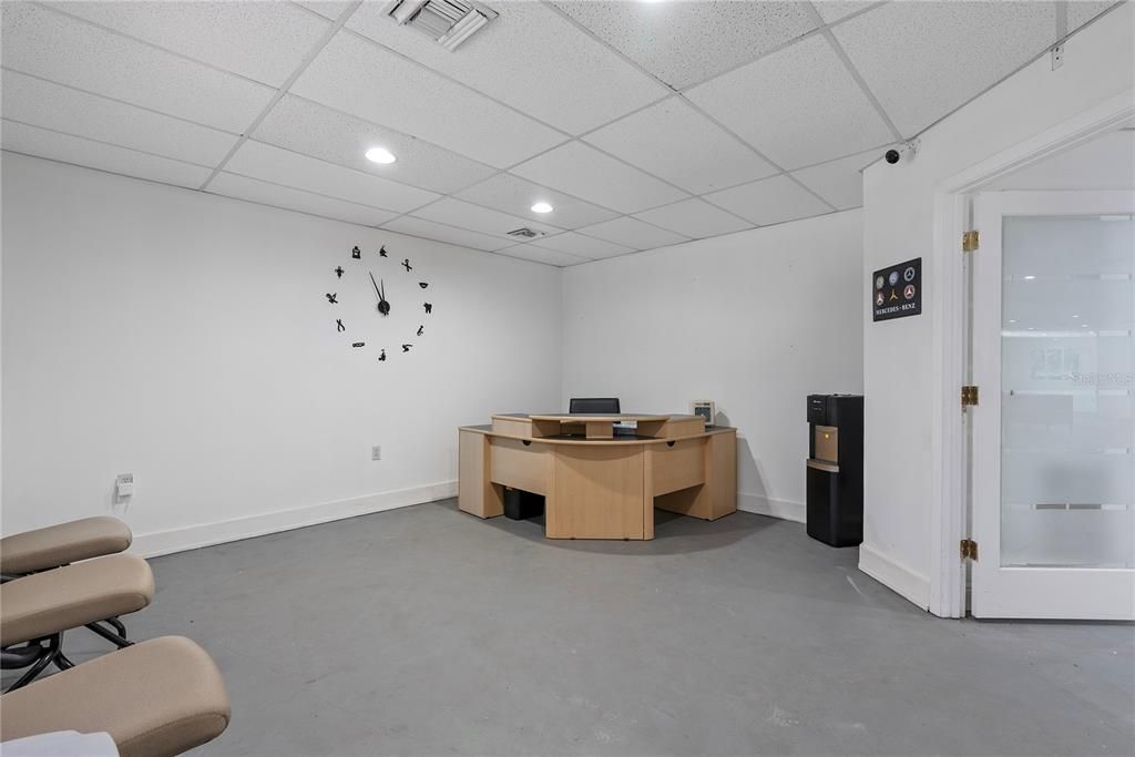 Interior, Recessed Lighting