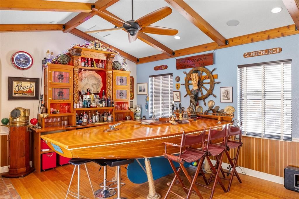 Interior, Recessed Lighting, Wooden Beams, Wood Texture Flooring