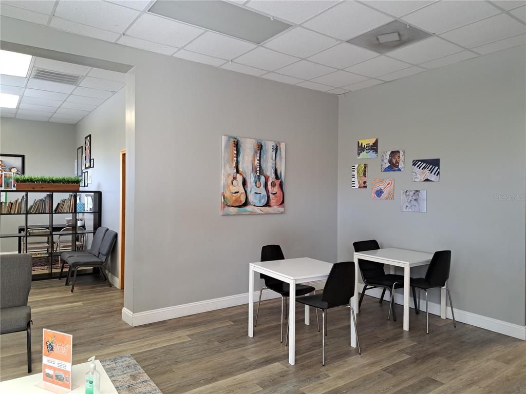 Dining room, Interior, Wood Texture Flooring