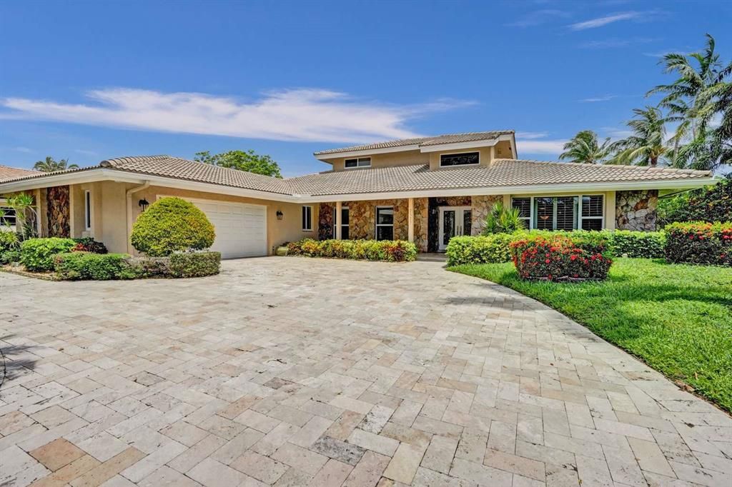 Attached, Backyard, Exterior, Facade, Mediterranean