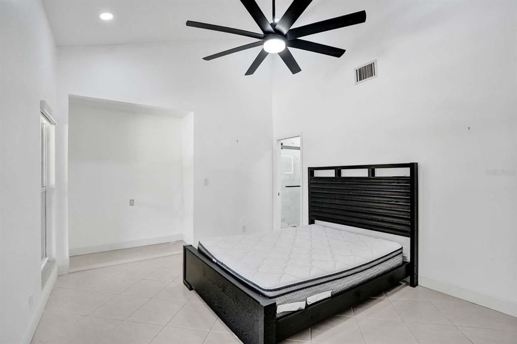 Bedroom, Interior, Recessed Lighting
