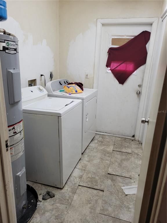 Interior, Washer