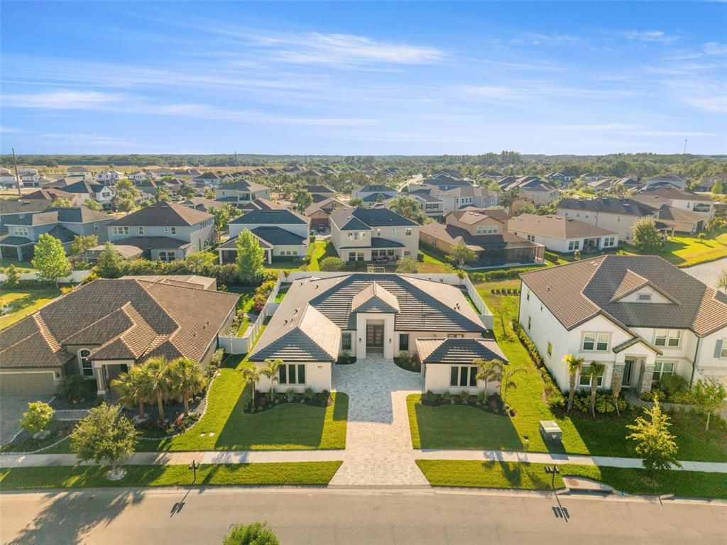 Exterior, Drone