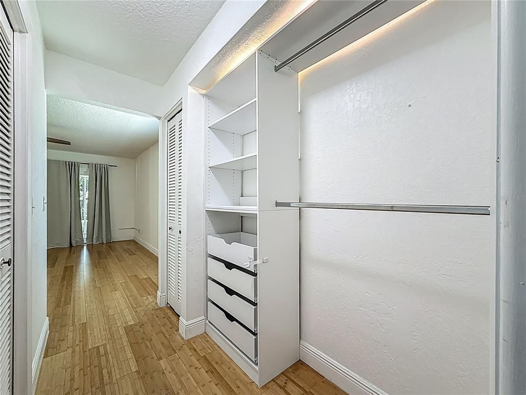 Interior, Walk-in Closets, Wood Texture Flooring