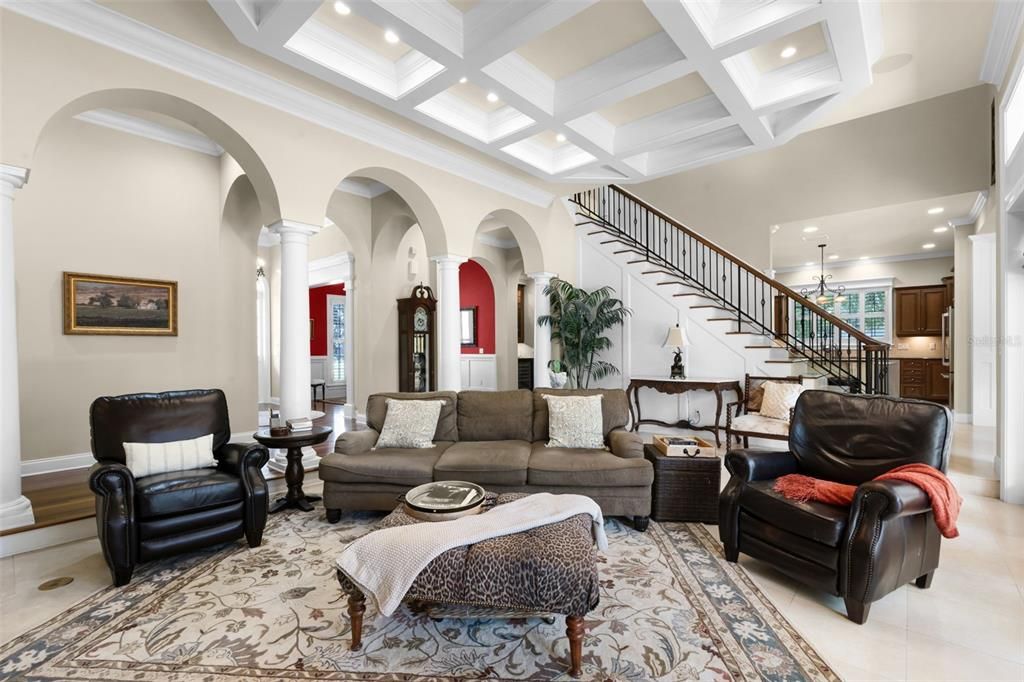 Interior, Living room, Pendant Lights, Recessed Lighting