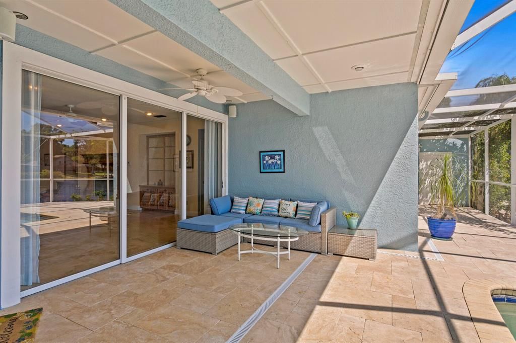 Interior, Living room, Recessed Lighting, Sun Room