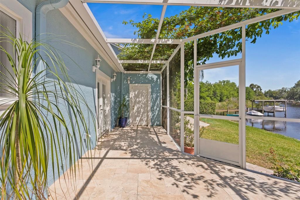 Glass Ceilings, Interior, Sun Room, Water