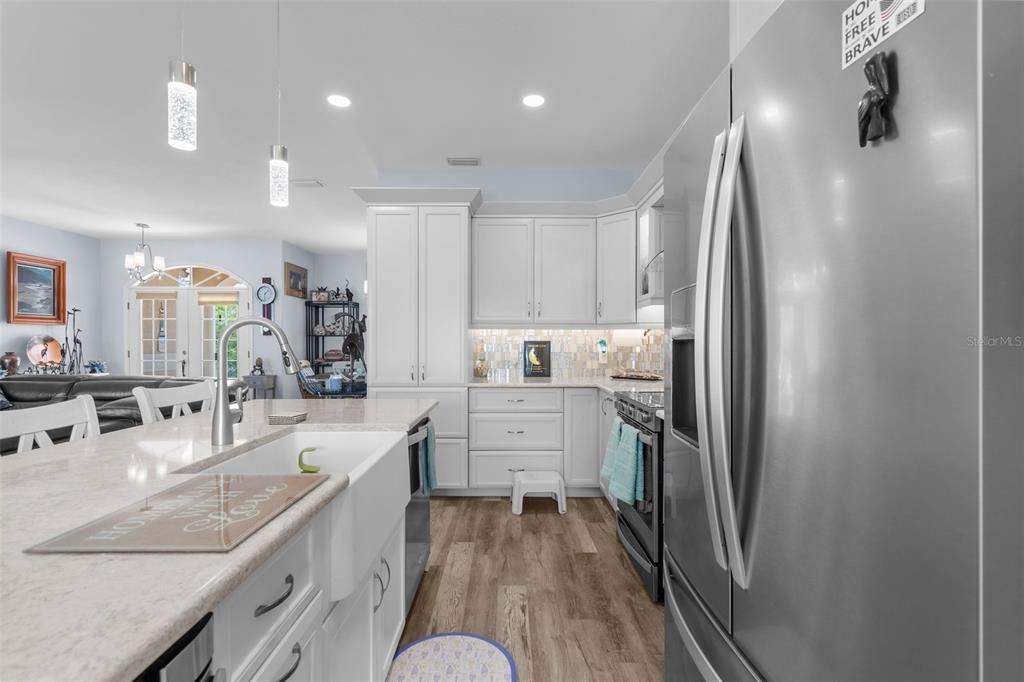 Chandelier, Interior, Kitchen, Pendant Lights, Recessed Lighting, Wood Texture Flooring