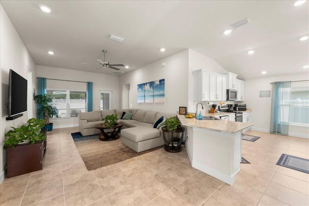 Interior, Kitchen, Living room, Recessed Lighting