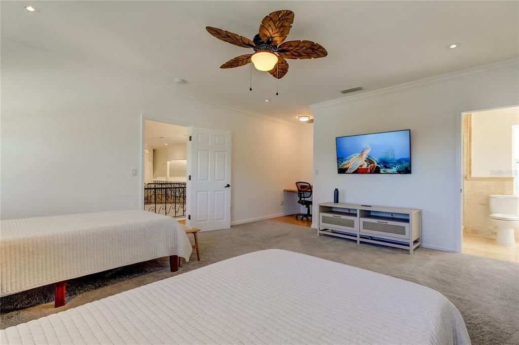 Bedroom, Interior, Recessed Lighting
