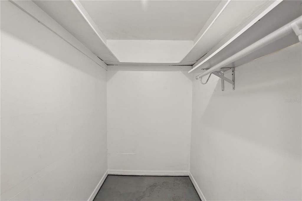 Interior, Walk-in Closets