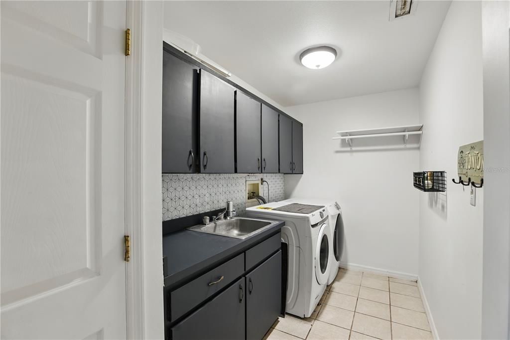 Interior, Washer