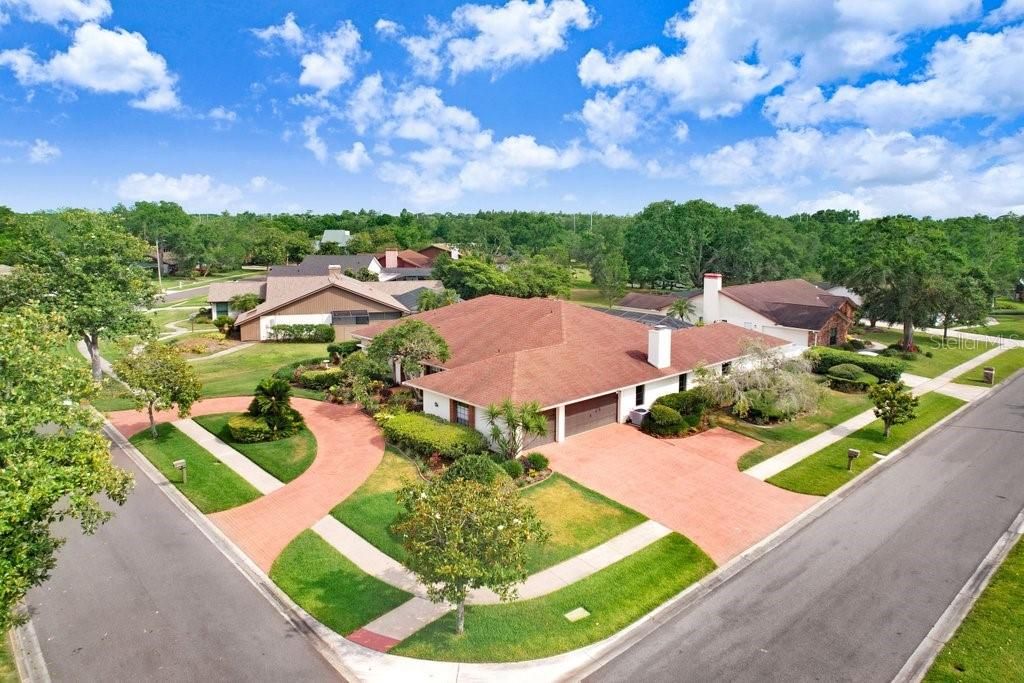 Exterior, Drone