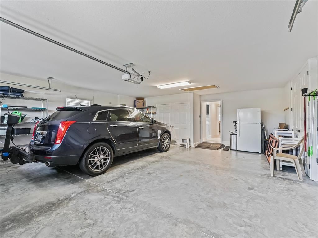 Garage, Interior