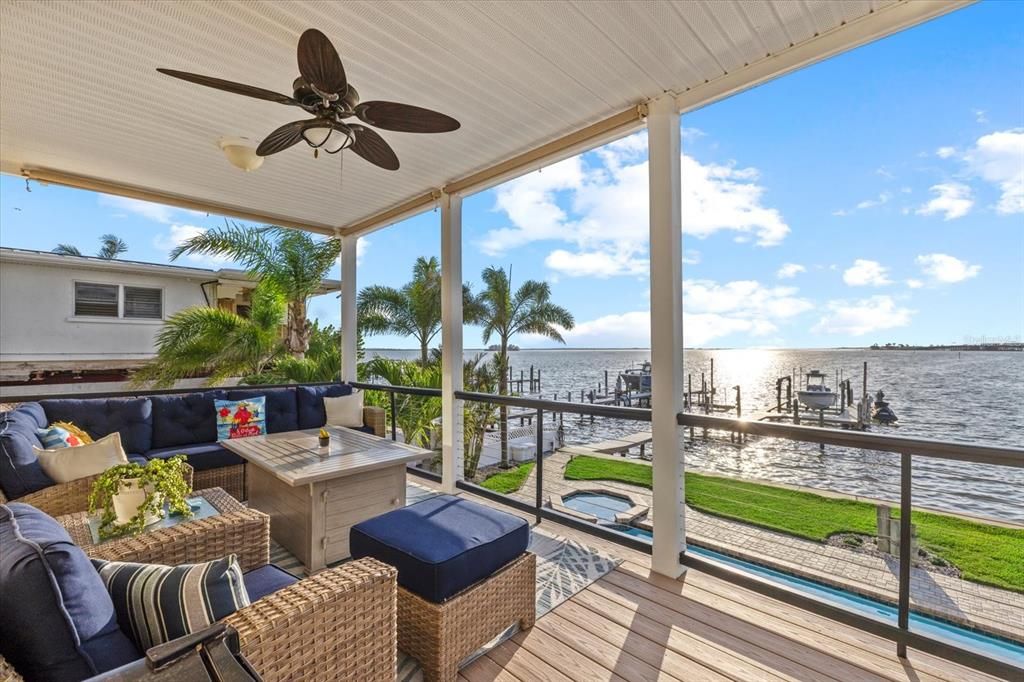 Interior, Living room, Sun Room, Water, Wood Texture Flooring