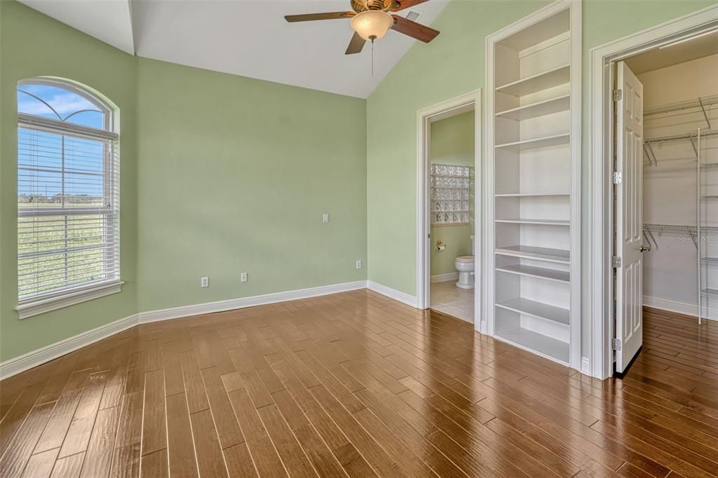 Empty room, Interior, Walk-in Closets, Wood Texture Flooring