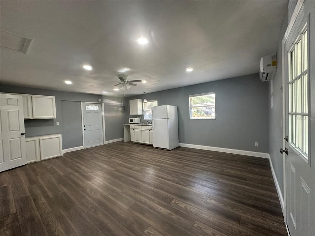 Empty room, Interior, Kitchen, Recessed Lighting, Wood Texture Flooring