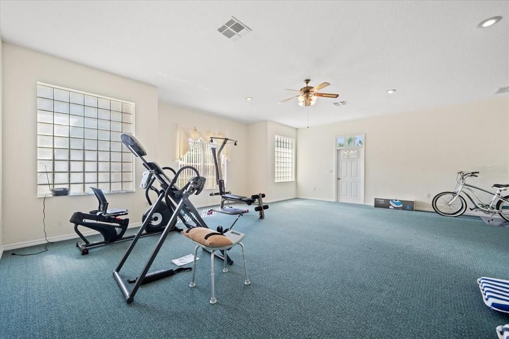 Fitness Equipment, Interior, Recessed Lighting
