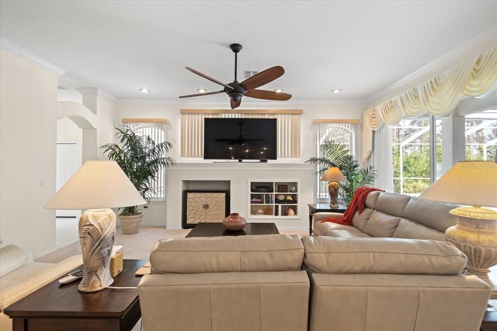 Fireplace, Interior, Living room, Recessed Lighting