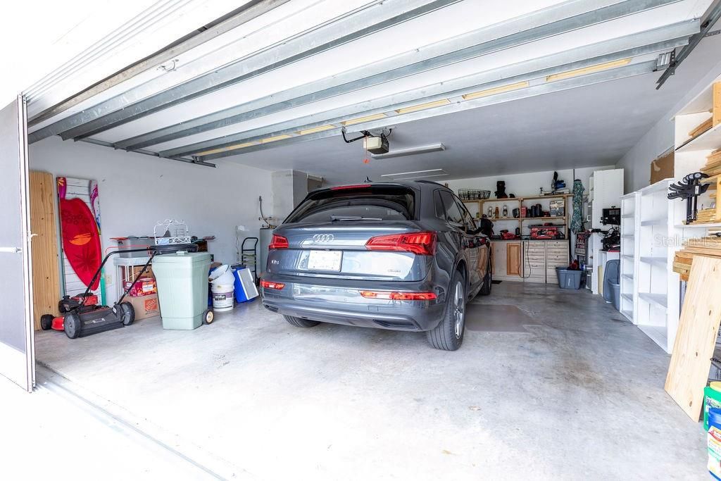 Garage, Interior