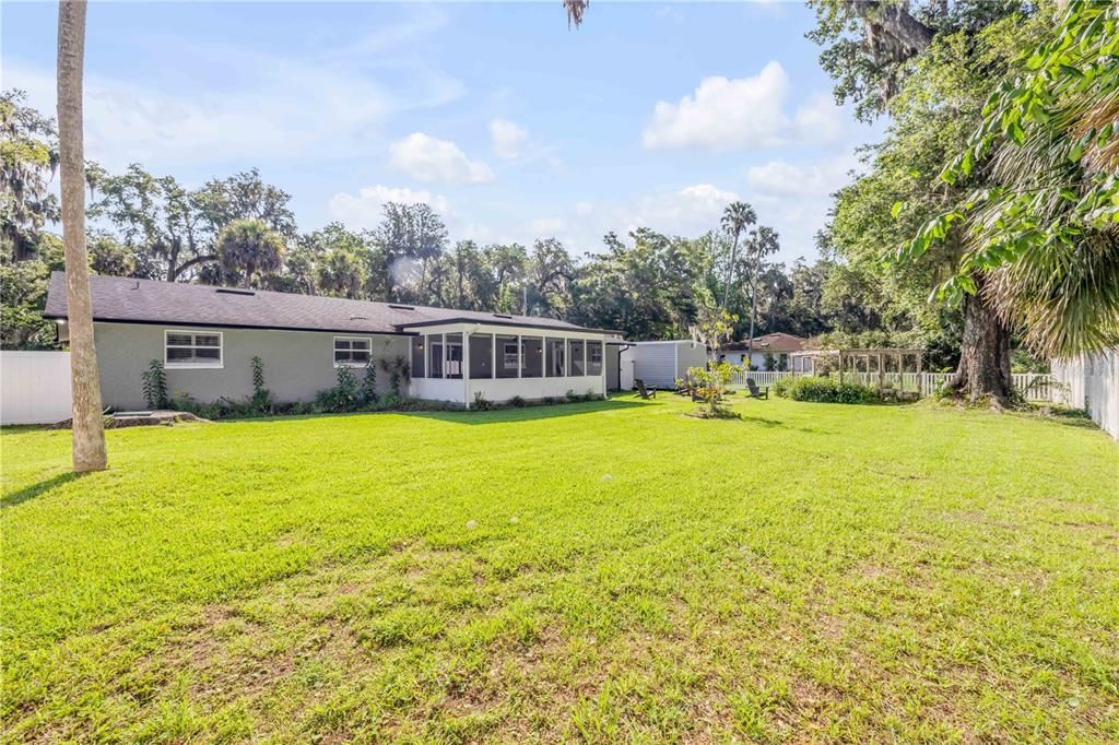 Backyard, Exterior