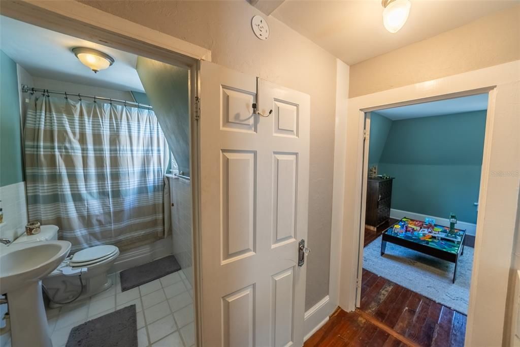 Bathroom, Interior, Wood Texture Flooring
