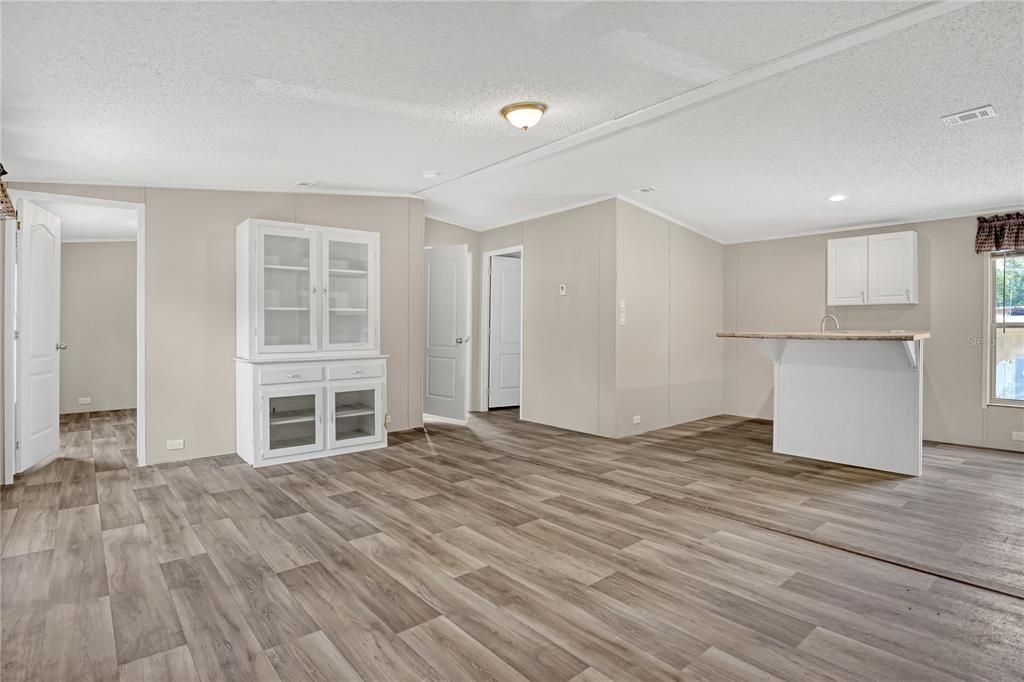 Empty room, Interior, Recessed Lighting, Wood Texture Flooring