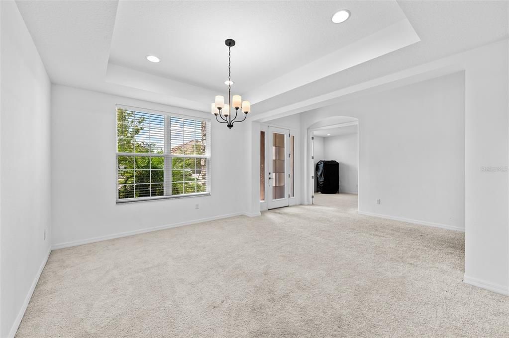 Chandelier, Empty room, Interior, Recessed Lighting