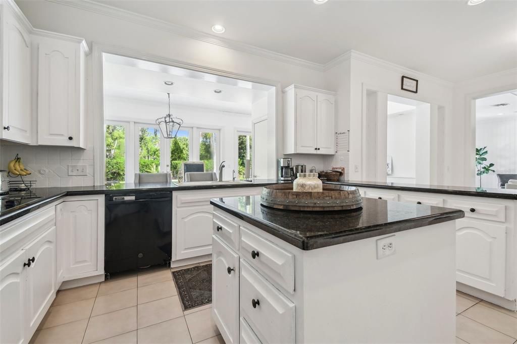Interior, Kitchen, Pendant Lights, Recessed Lighting