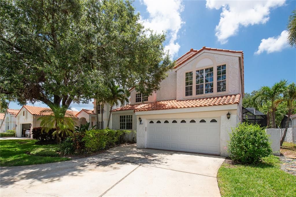 Attached, Exterior, Facade, Spanish Mediterranean